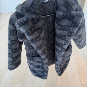 Kith Black and grey kids faux fur Jacket size xs